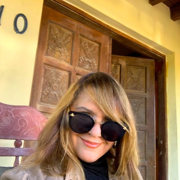 Taking offers now !! ❤️❤️❤️🌈🌈🙃🙃👍👍 - Picture 1 of 1